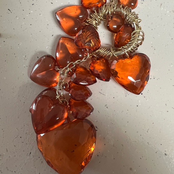 Heart necklace and earrings set - Picture 3 of 4